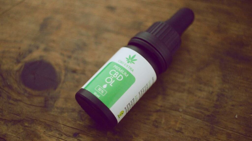 CBD Öl als natürliche Einschlafhilfe